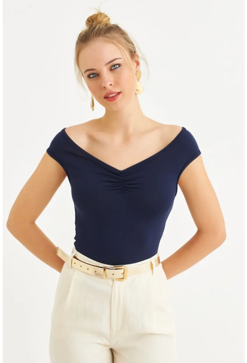 Kadın Lacivert Büzgülü Bluz EY3083