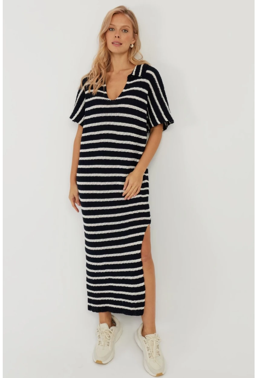 Kadın Lacivert-Ekru Ajurlu Triko Midi Elbise YZ622