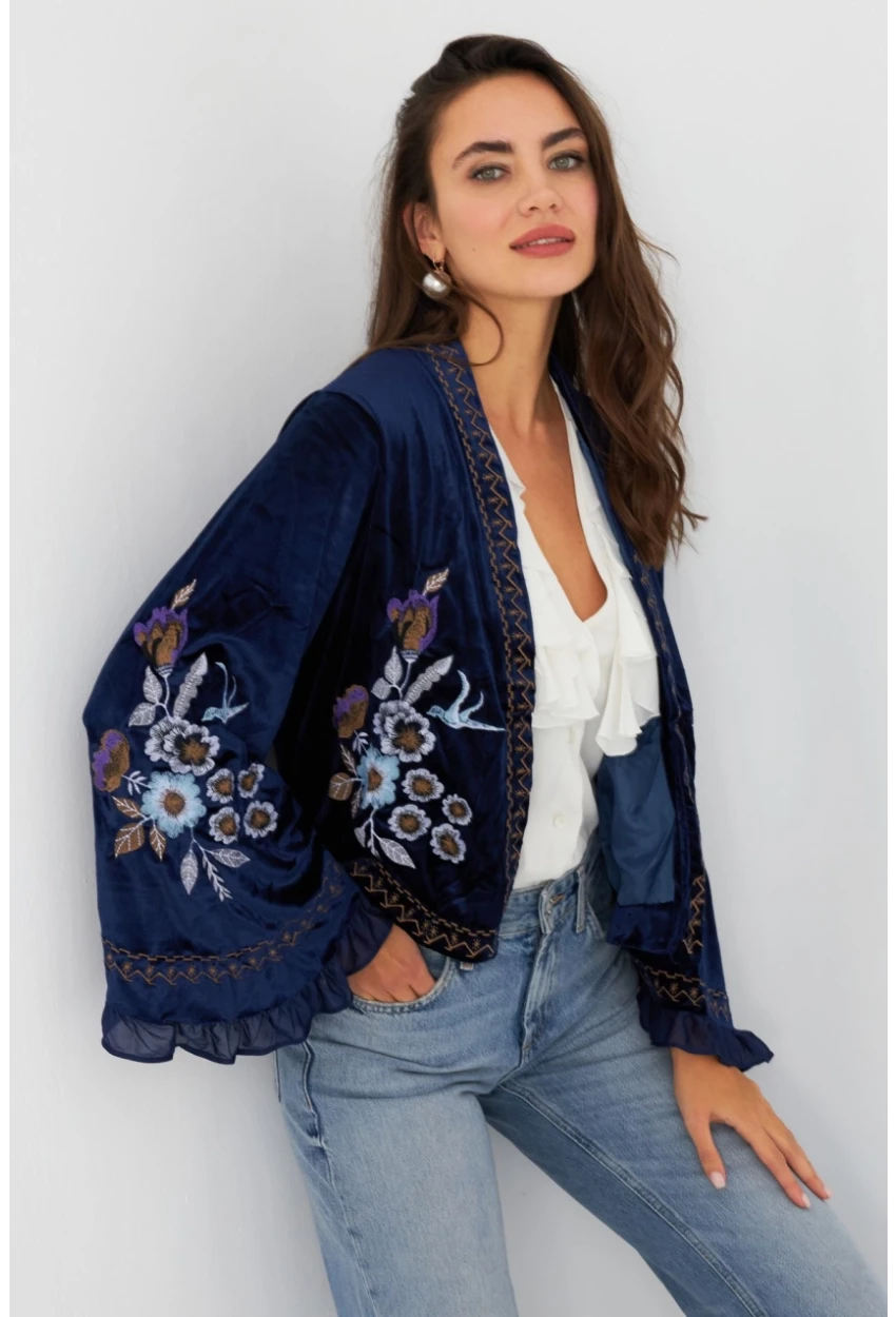 Kadın Lacivert İspanyol Kol Nakışlı Kadife Ceket QS5577