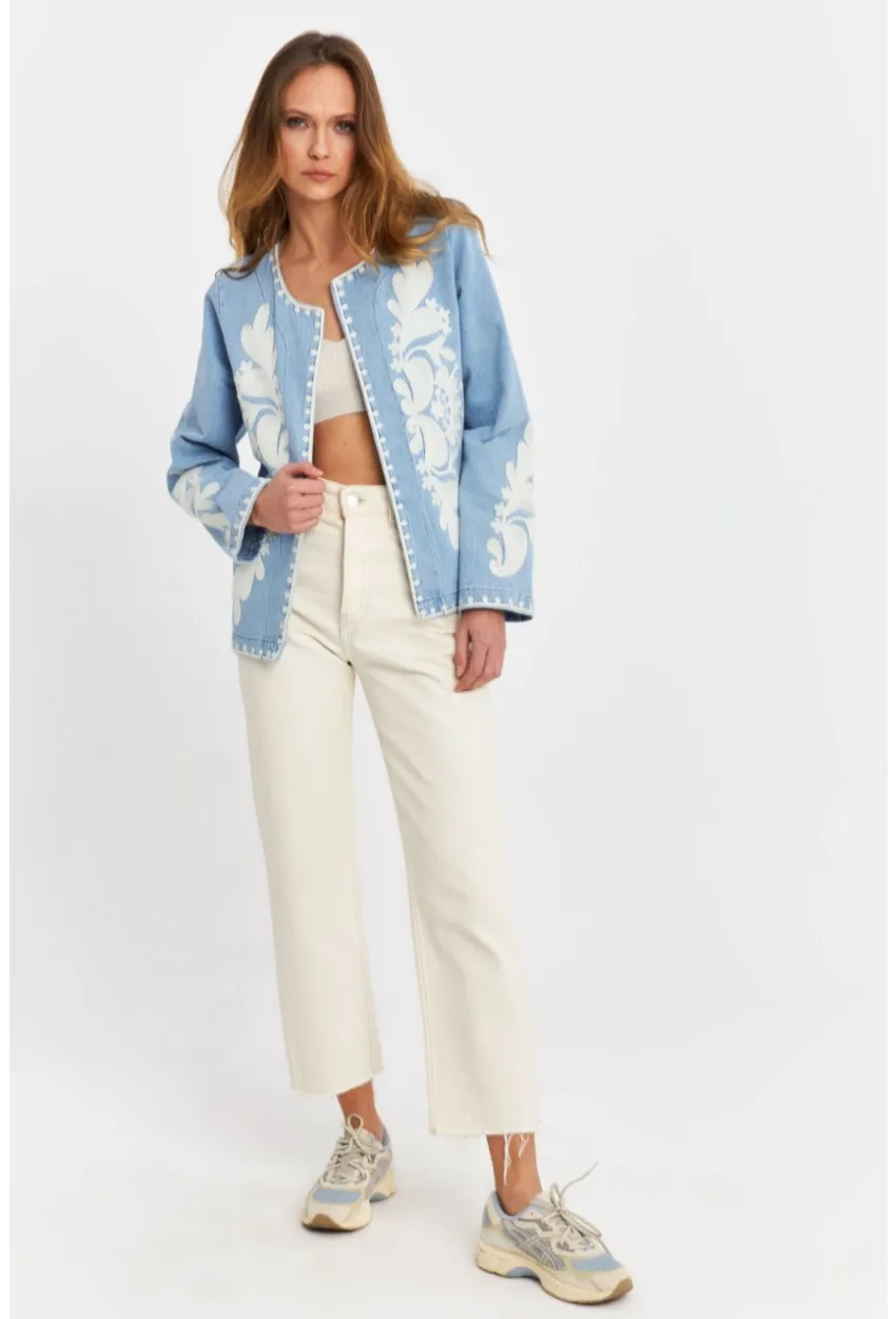 Kadın Mavi Nakışlı Mevsimlik Denim Premium Ceket QS5583