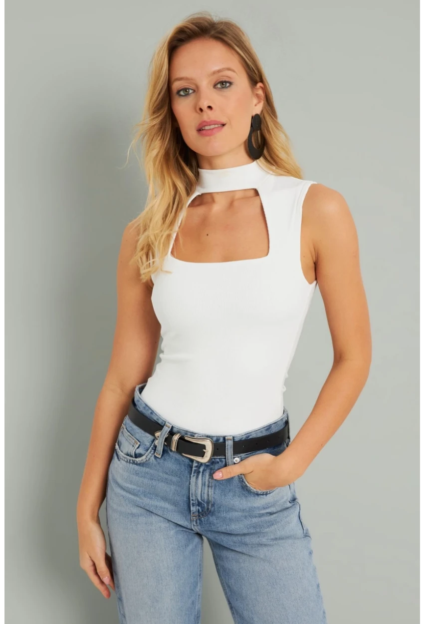 Kadın Pencereli Bluz Beyaz AYD275