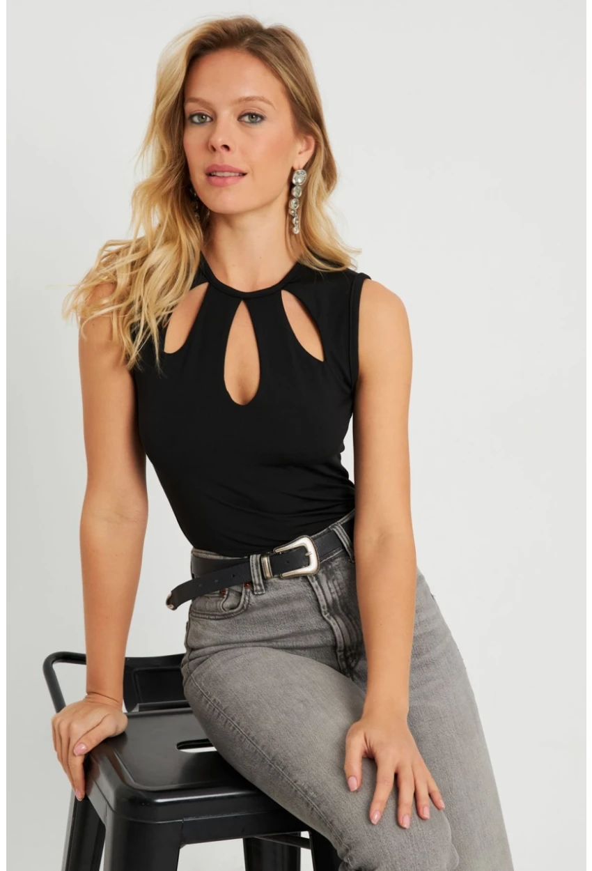 Kadın Pencereli Bluz Siyah EY2719