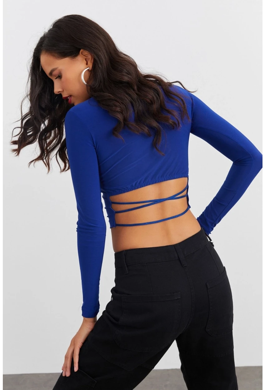 Kadın Saks Beli Açık Crop Bluz GÇ115