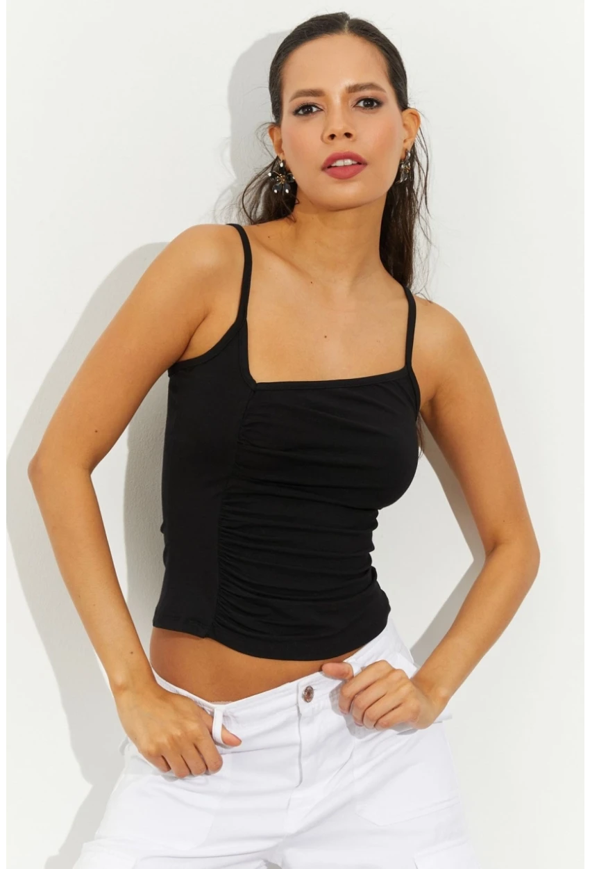 Kadın Siyah Asimetrik Yaka Büzgülü Bluz B2564