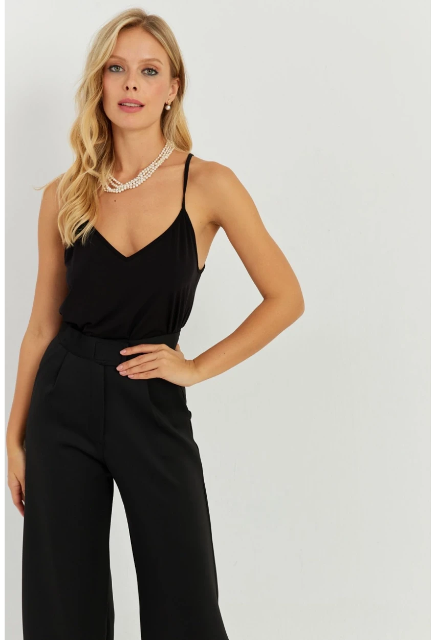 Kadın Siyah Askılı Bluz AYD269