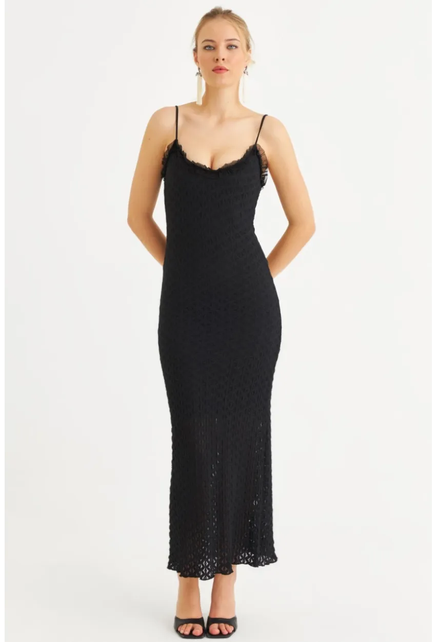 Kadın Siyah Astarlı Dantel Maxi Elbise YEL221662