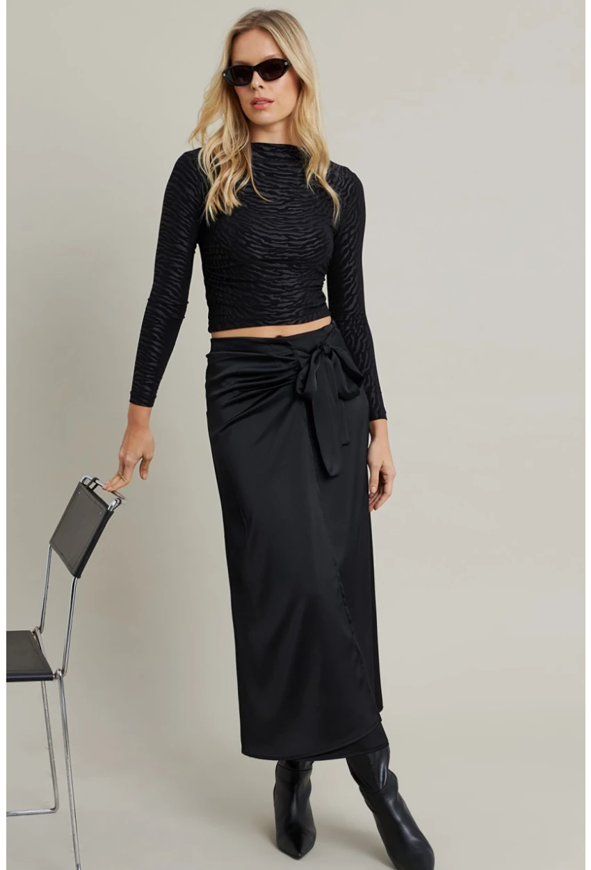Kadın Siyah Bağlama Detaylı Anvelop Midi Etek CAR1100