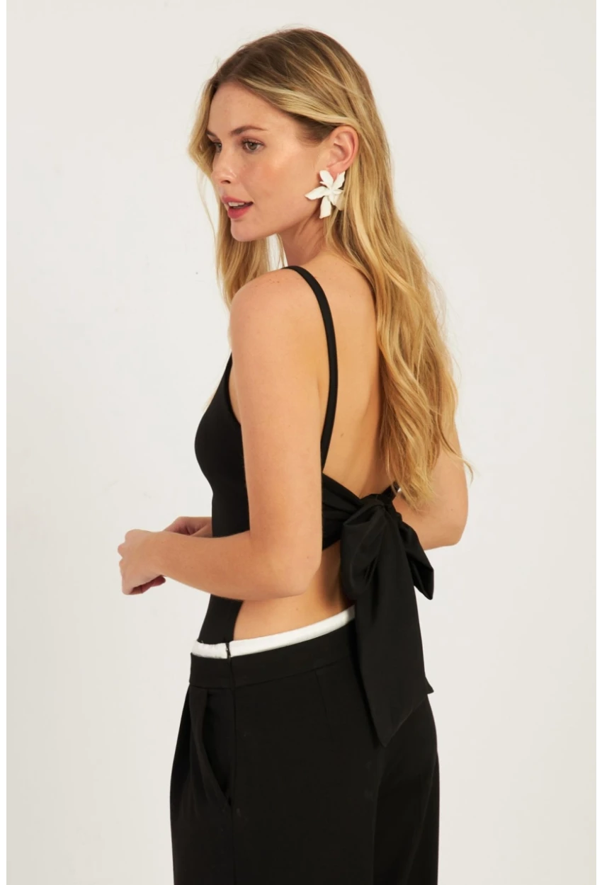 Kadın Siyah Bağlamalı Bluz EY2766