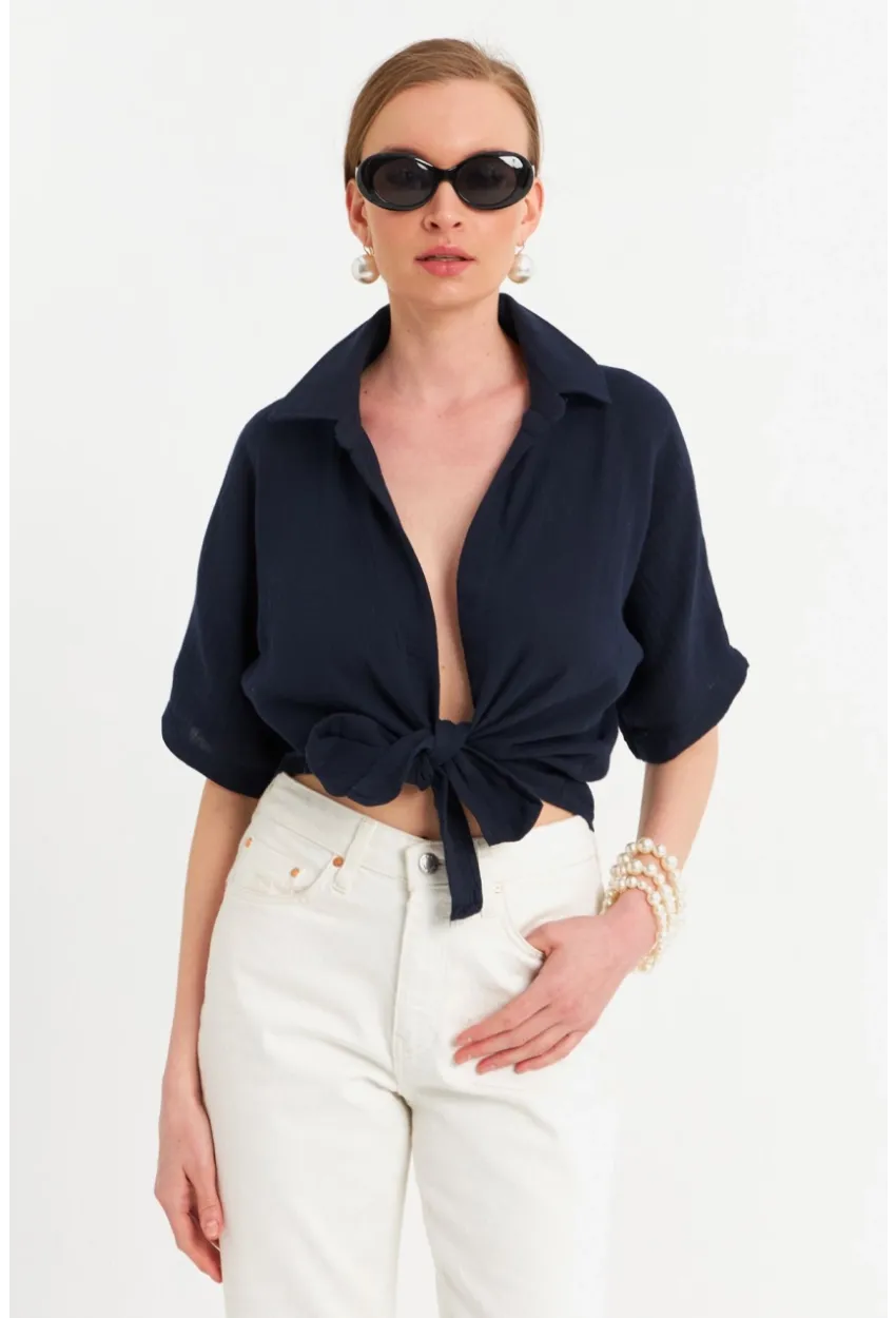 Kadın Siyah Bağlamalı Keten Bluz BTH16