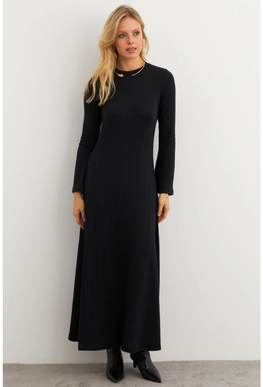 Kadın Siyah Basic Maxi Elbise MTF30