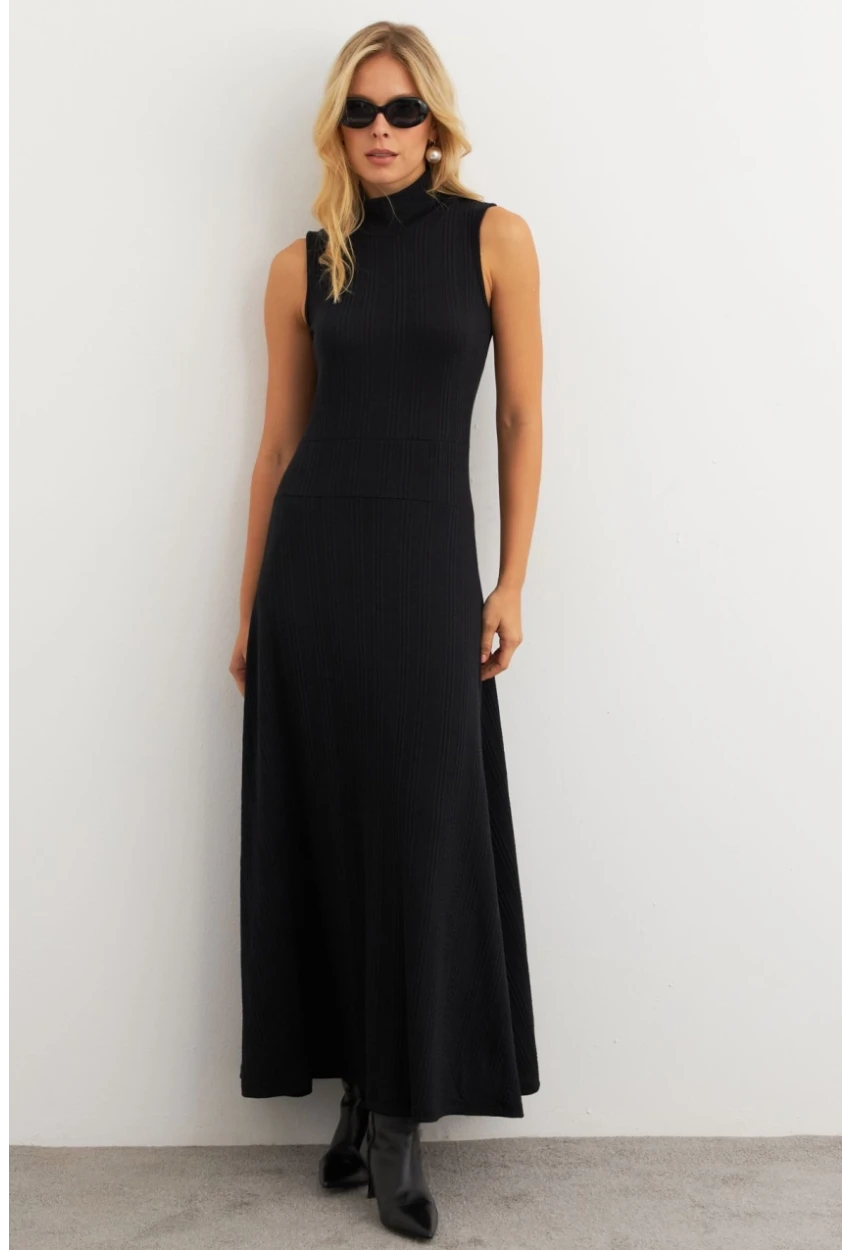 Kadın Siyah Basic Maxi Elbise TF29