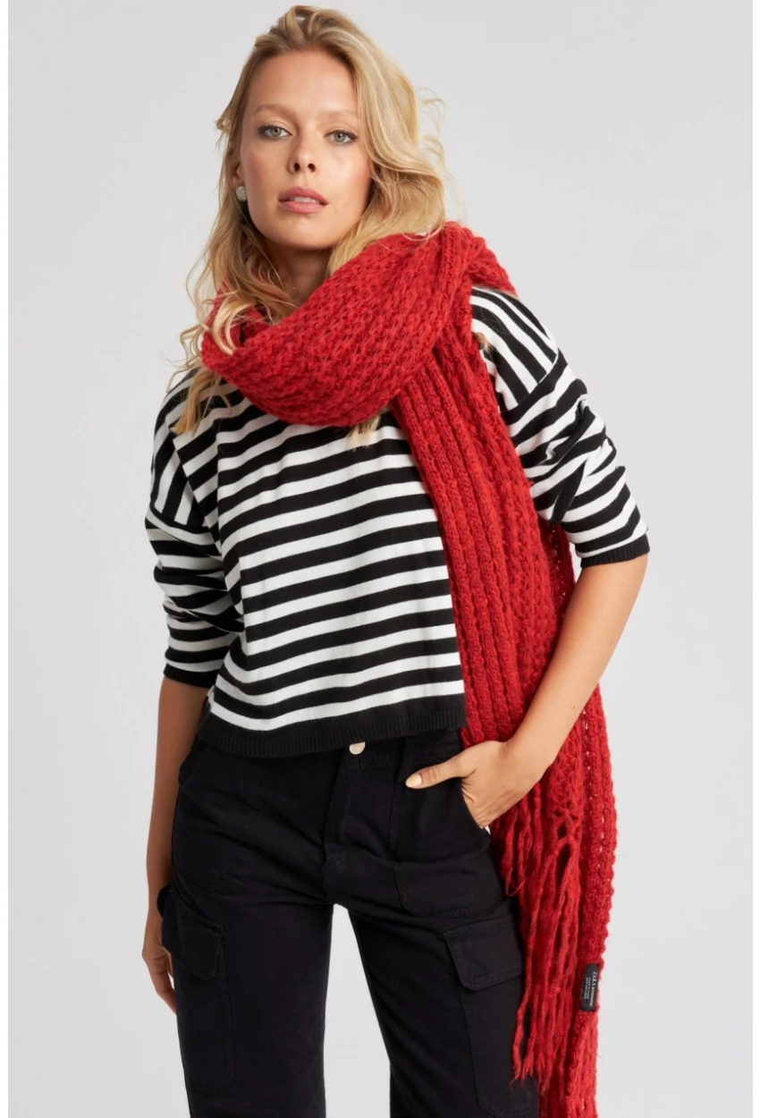 Kadın Siyah-Beyaz Çizgili Triko İnce Kazak YV211