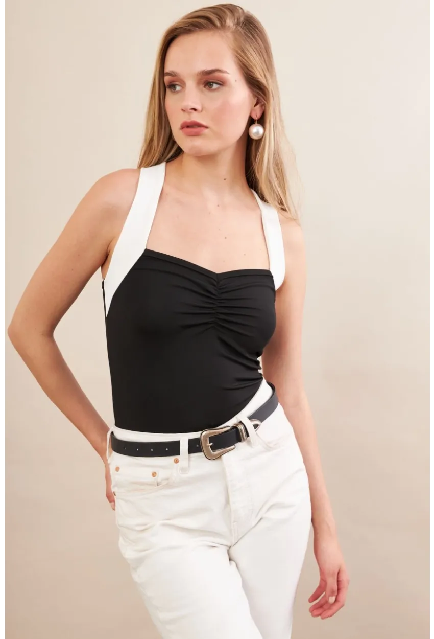 Kadın Siyah-beyaz Kontrast Askılı Bluz Ey3102