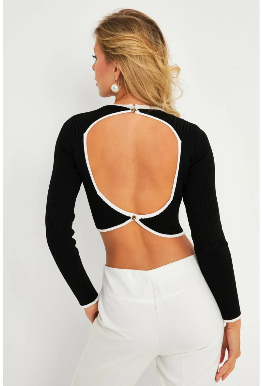Kadın Siyah-Beyaz Sırtı Açık Bluz YV270