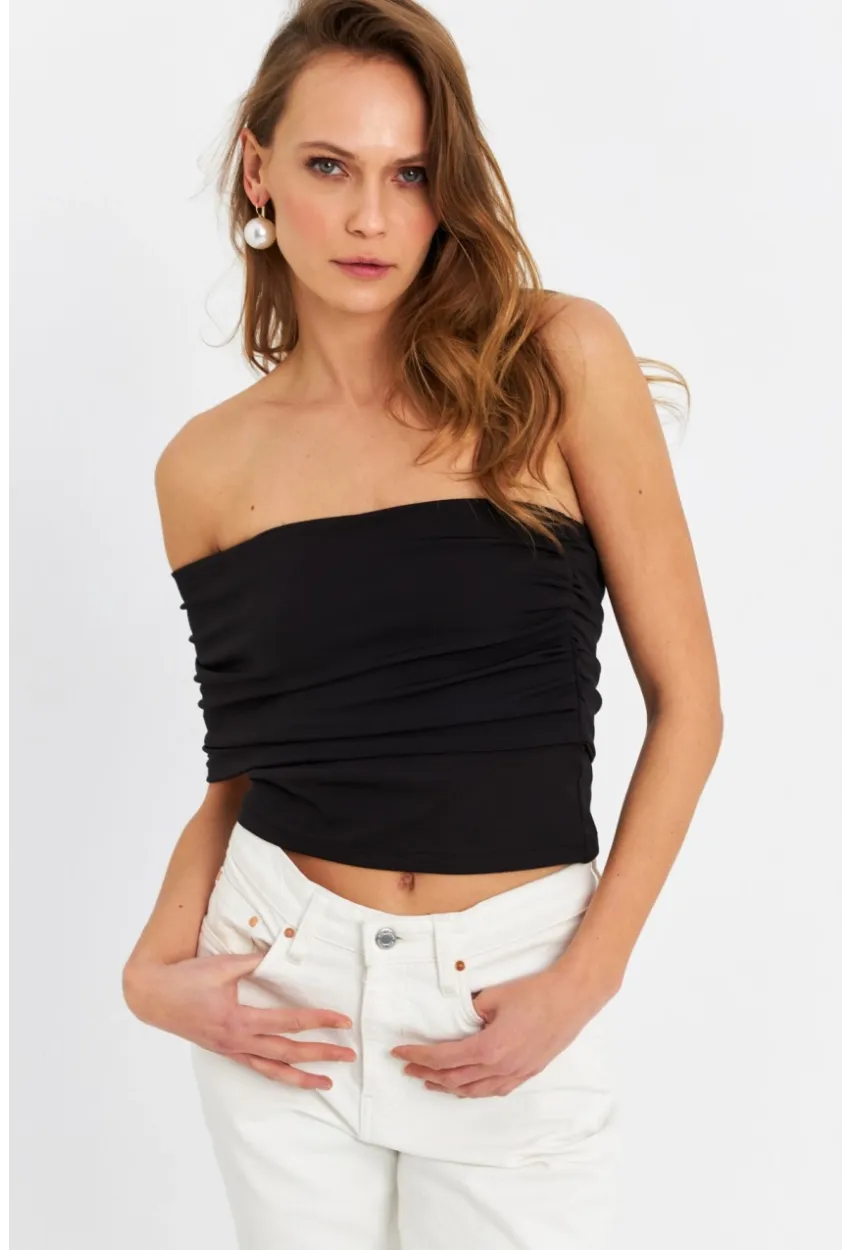 Kadın Siyah Çapraz Crop Bluz B4074-90