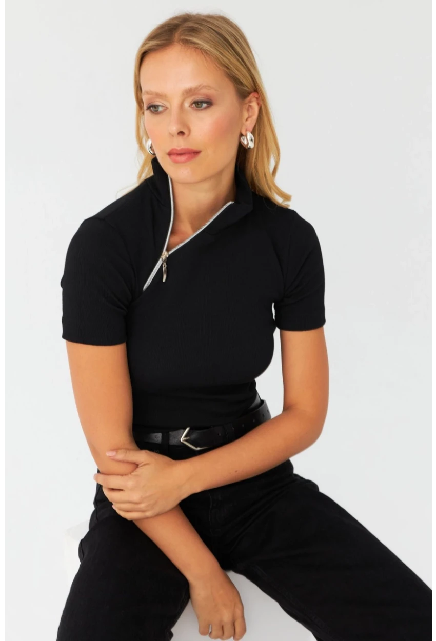 Kadın Siyah Çapraz Fermuarlı Kaşkorse Bluz EY3000