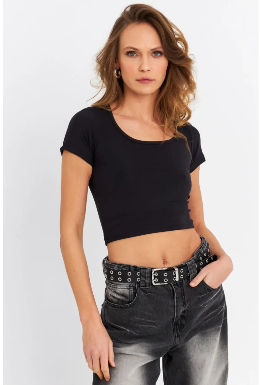 Kadın Siyah Crop Bluz OR0232