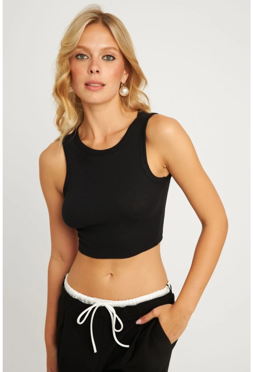 Kadın Siyah Crop Bluz XL2004