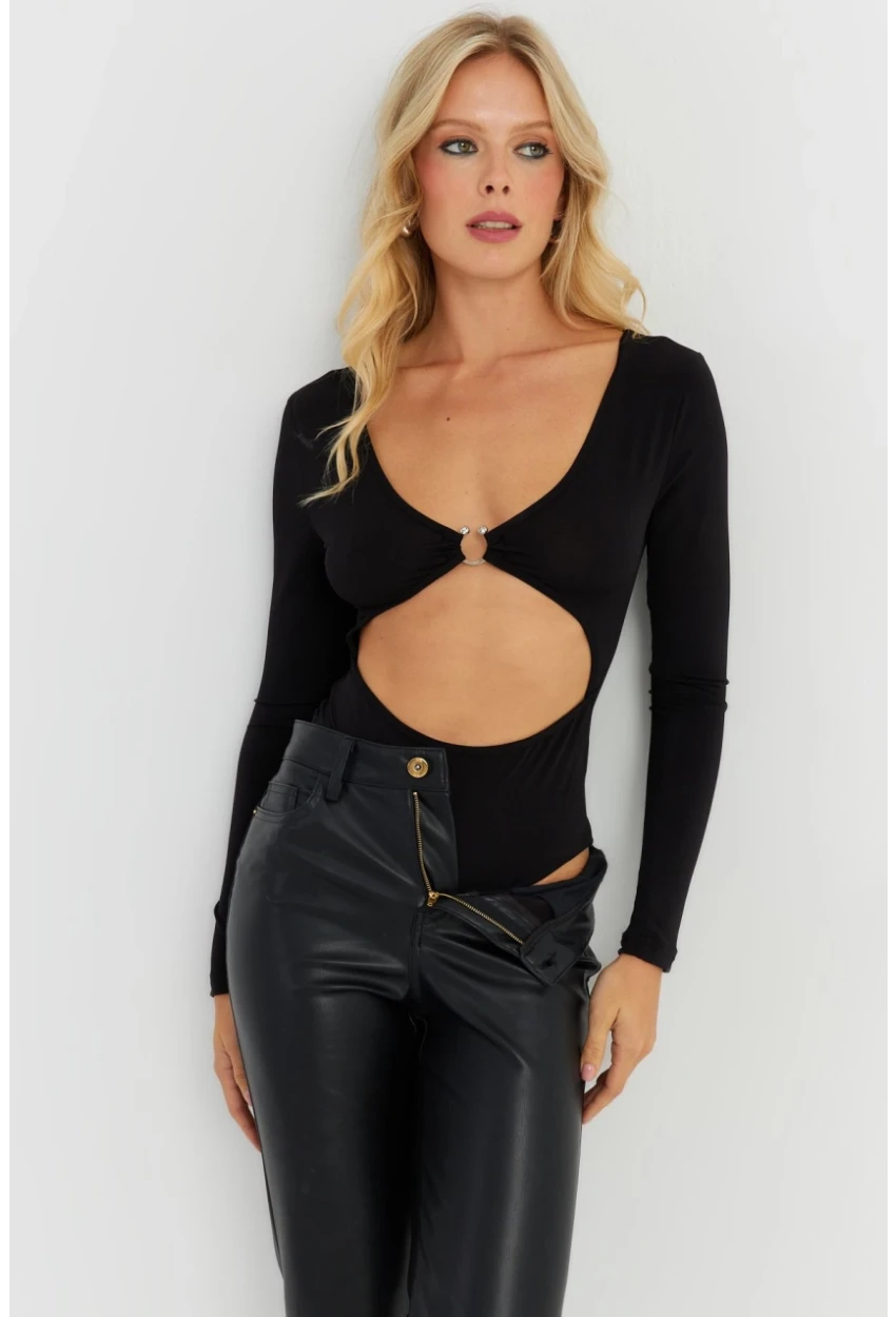 Kadın Siyah Dekolteli Çıtçıtlı Body MEN2026