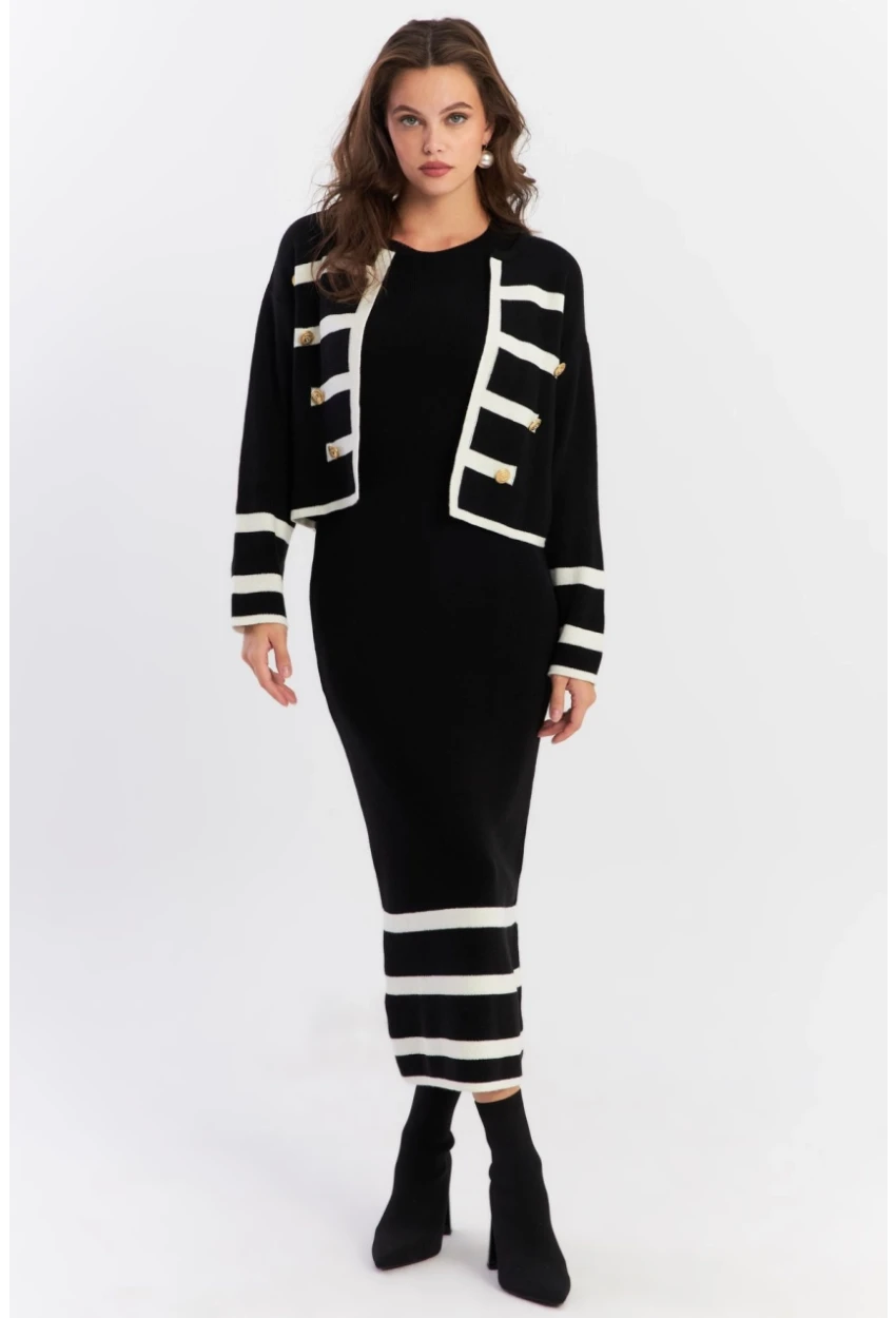 Kadın Siyah Düğme Aksesuarlı Triko Takım NUV38