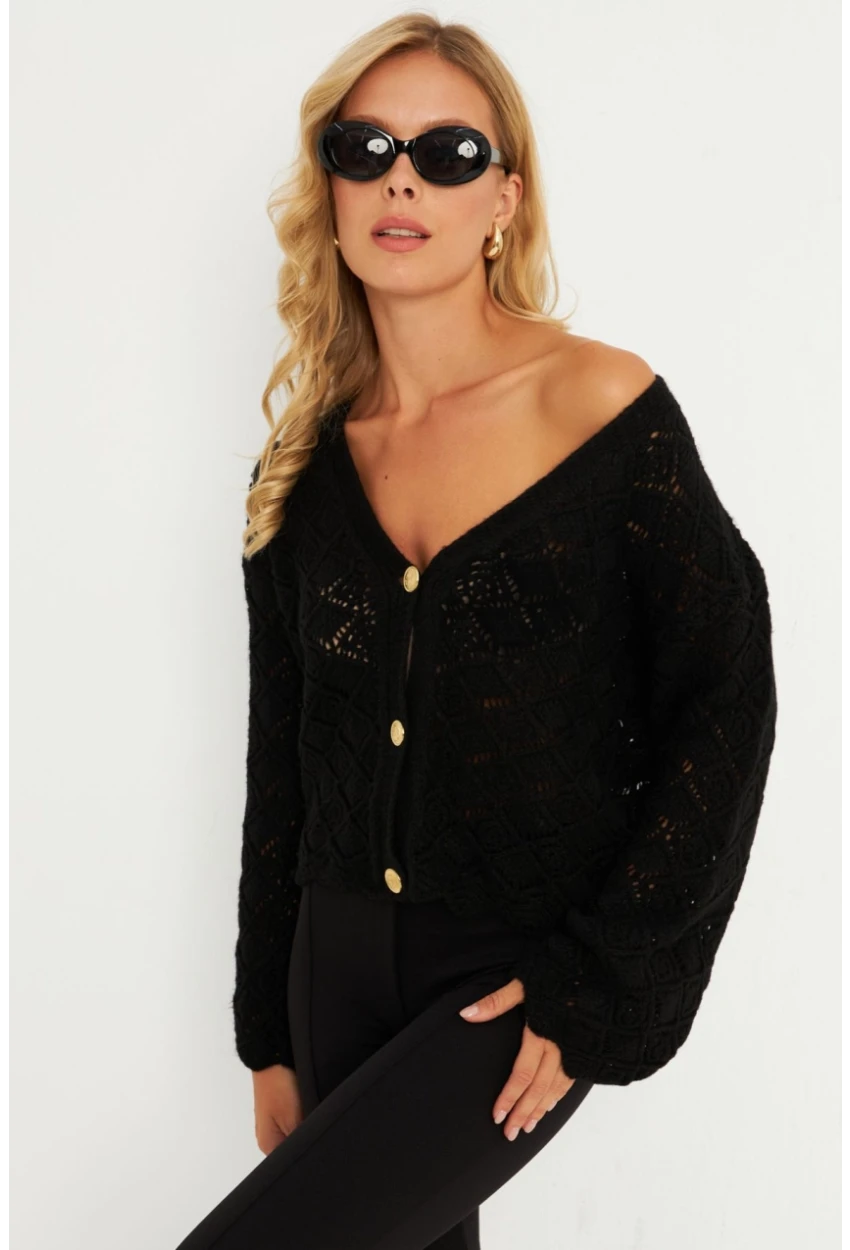 Kadın Siyah Düğme Detaylı Hırka YV276