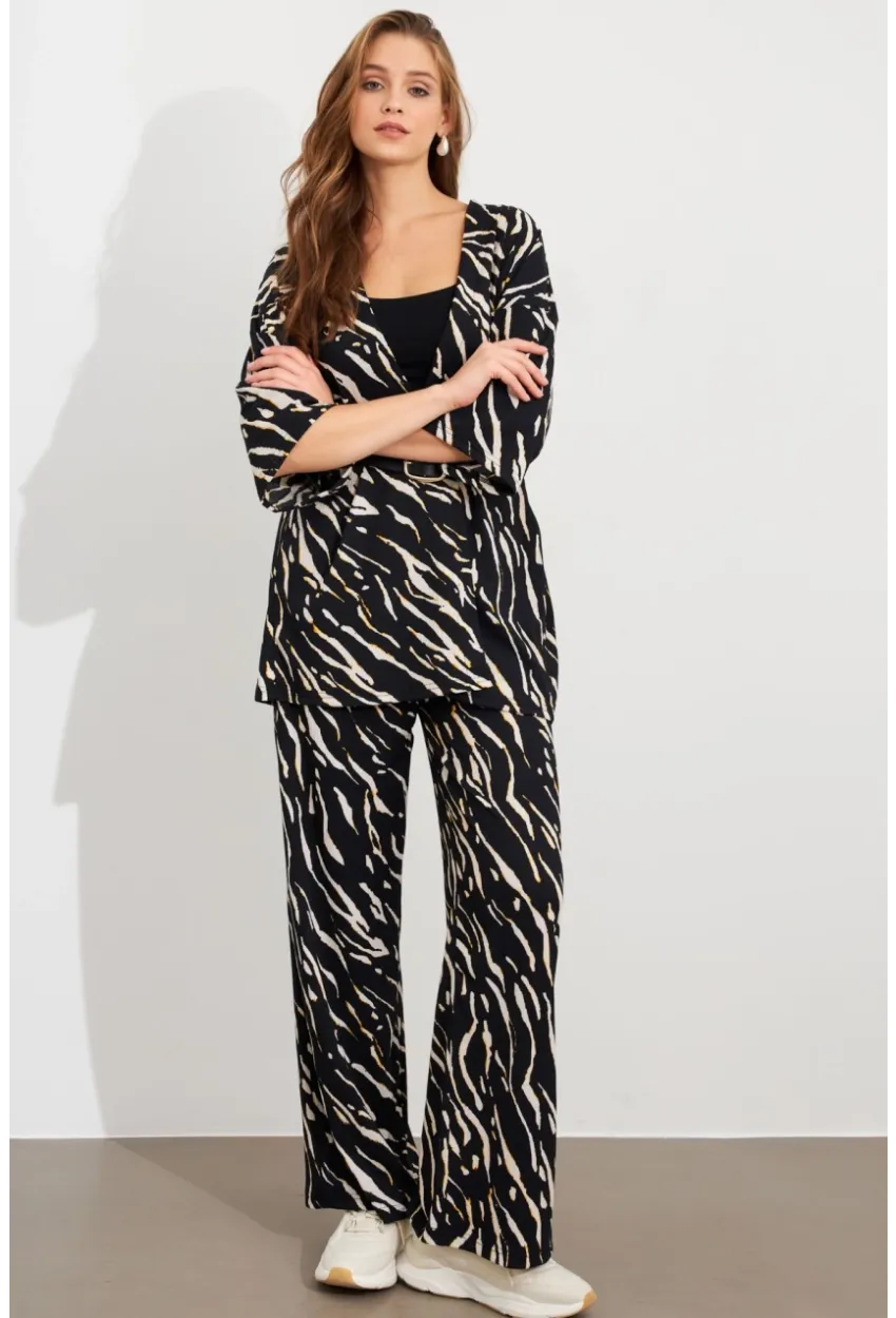 Kadın Siyah-Ekru Alt Üst Bürümcük Takım MLON500