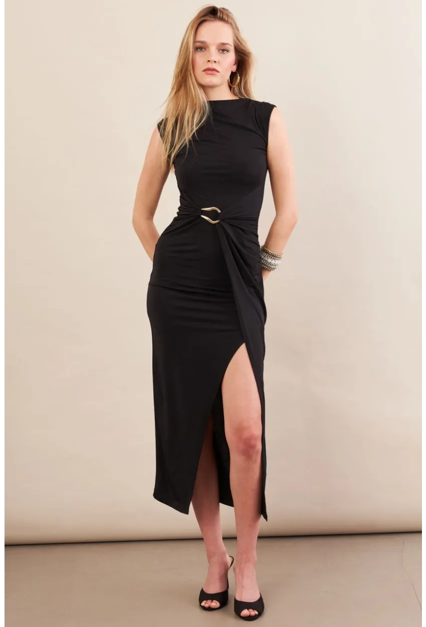 Kadın Siyah Eteği Kruvaze Tokalı Midi elbise KED7340