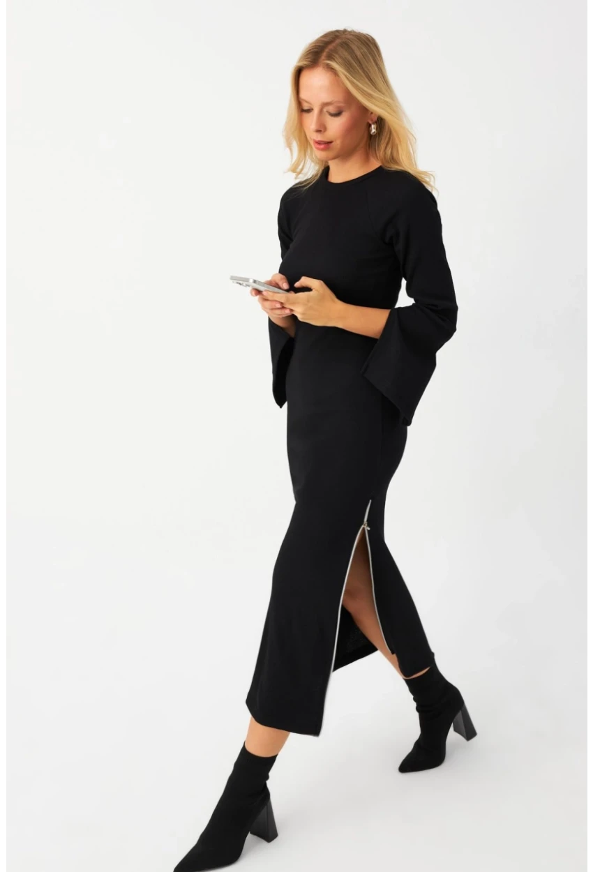 Kadın Siyah Fermuarlı Yırtmaçlı Kaşkorse Midi Elbise EY2990