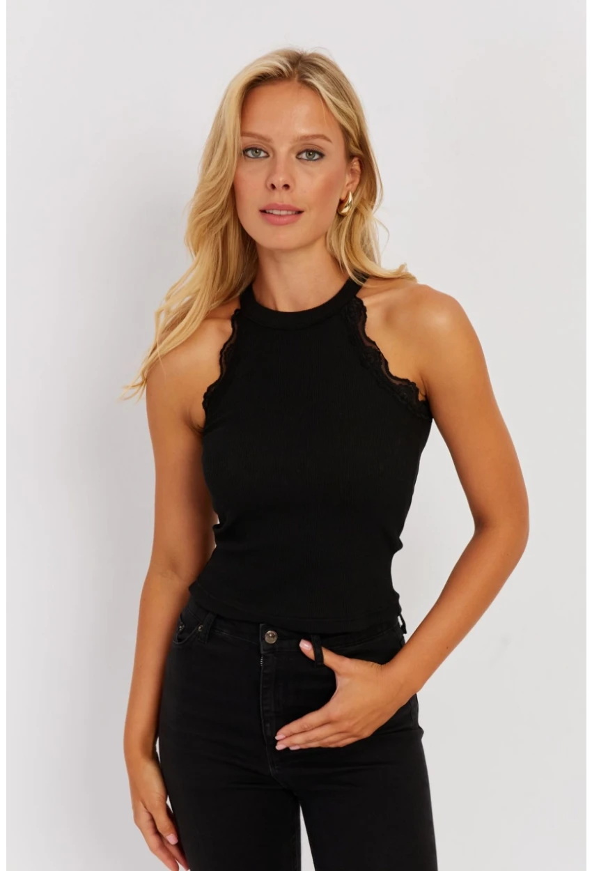 Kadın Siyah Halter Yaka Dantelli Bluz MK04
