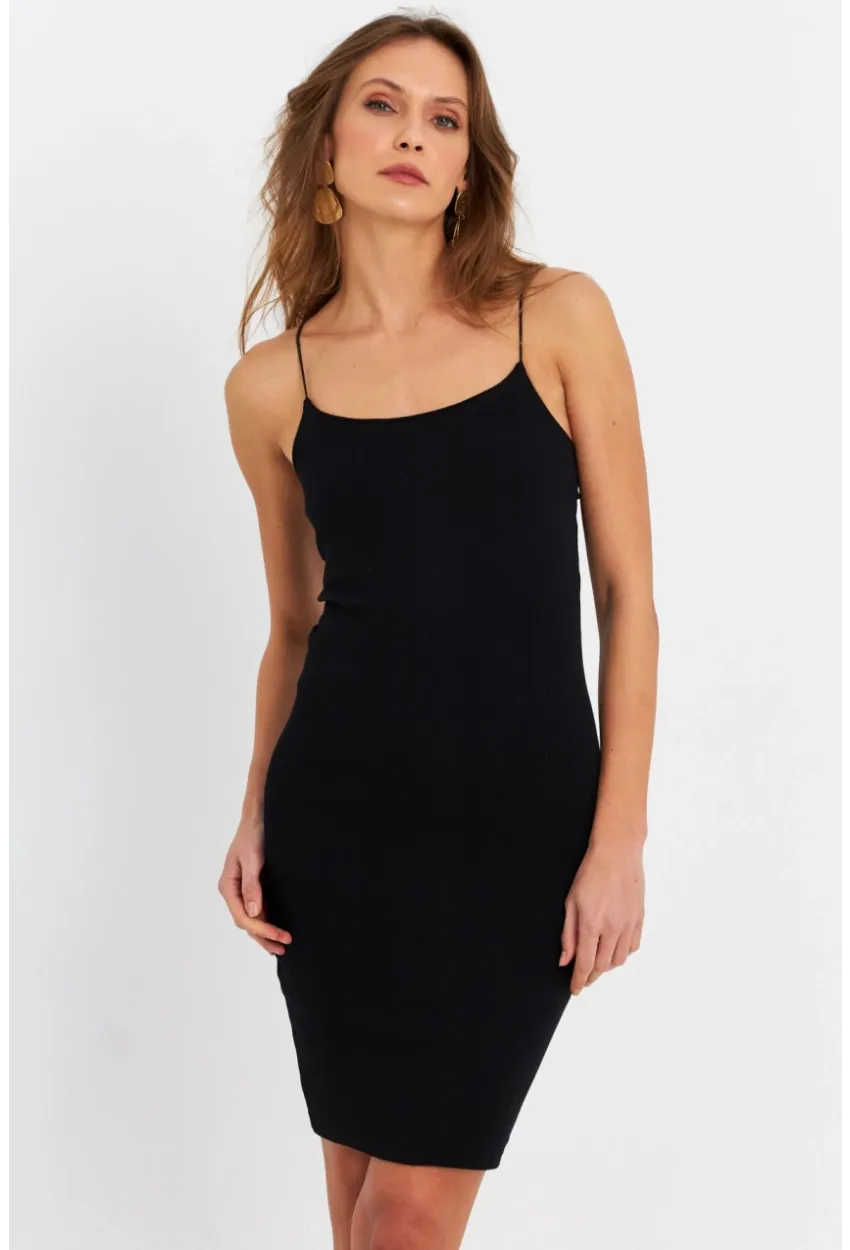 Kadın Siyah İp Askılı Kaşkorse Midi Elbise RSP248