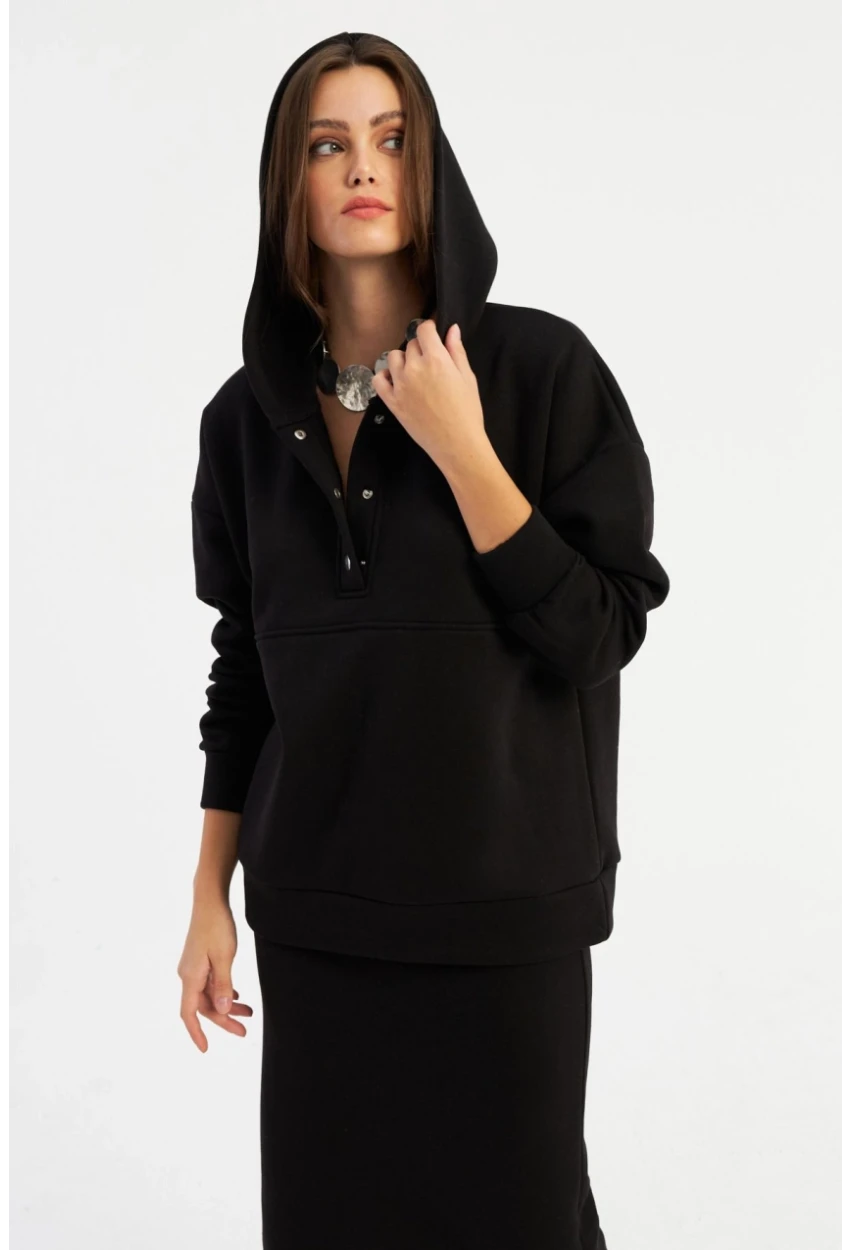 Kadın Siyah Kapüşonlu Çıtçıtlı Sweatshirt TF22