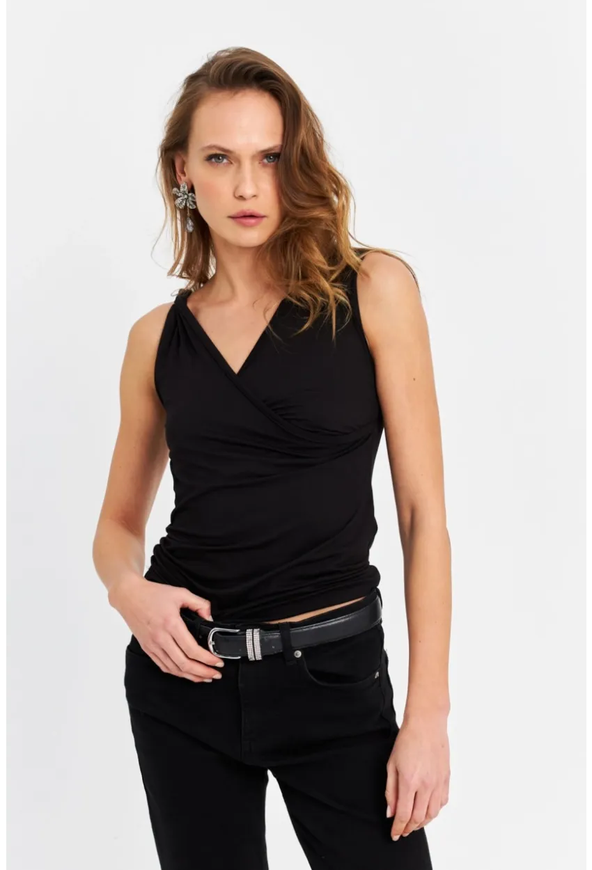 Kadın Siyah Kruvaze Bluz EY3067