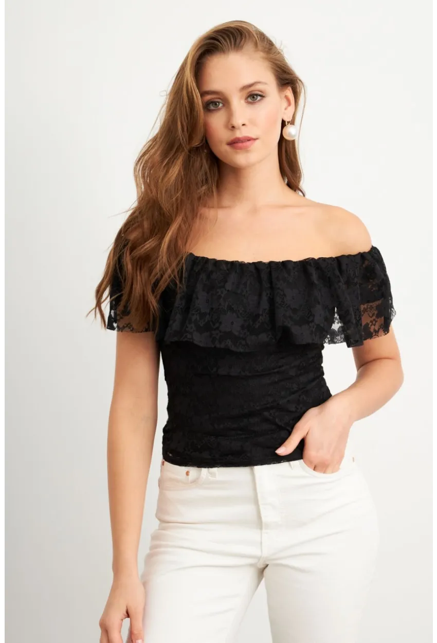 Kadın Siyah Madonna Yaka Dantel Bluz MTK13549