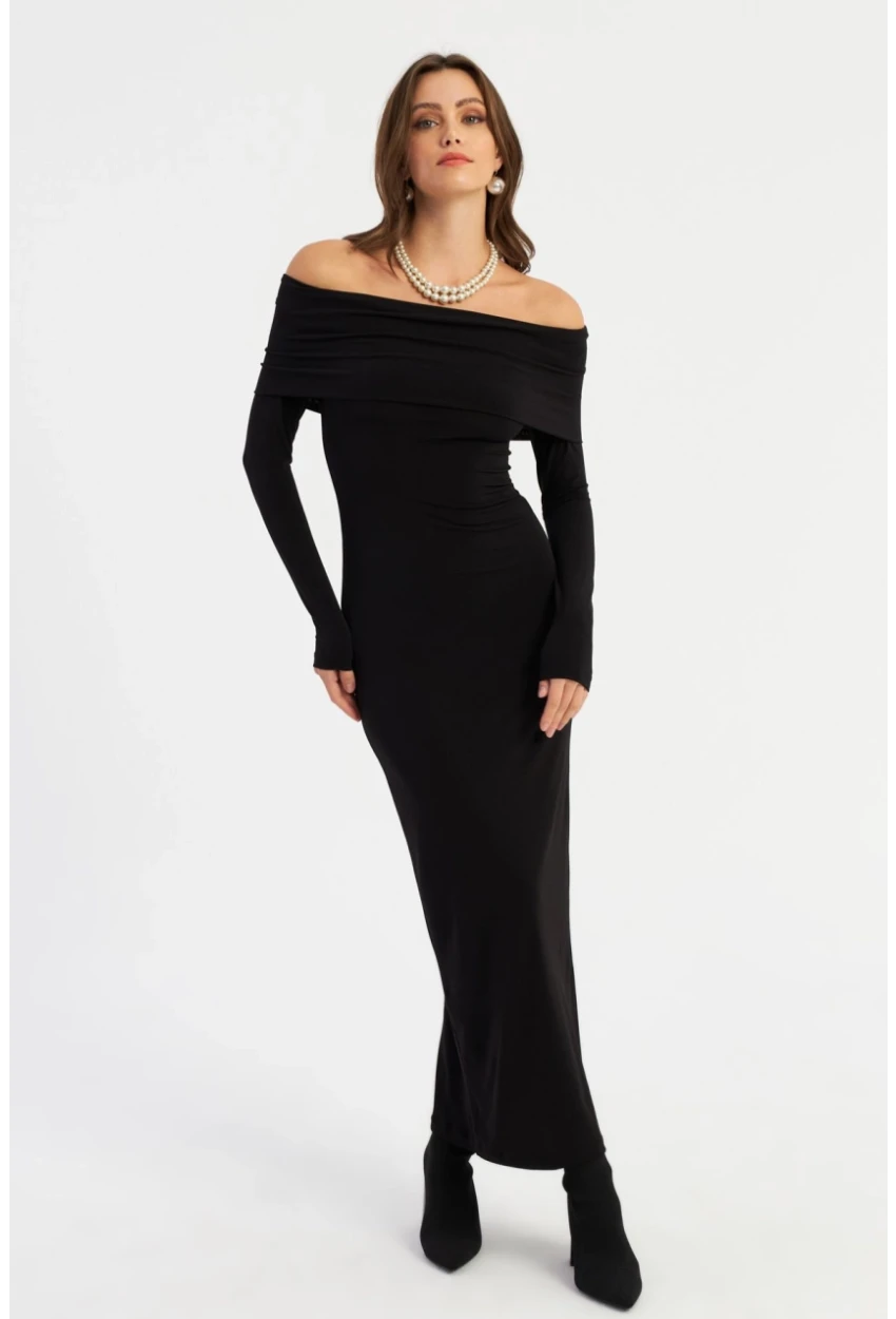 Kadın Siyah Madonna Yaka Maxi Elbise LİK10