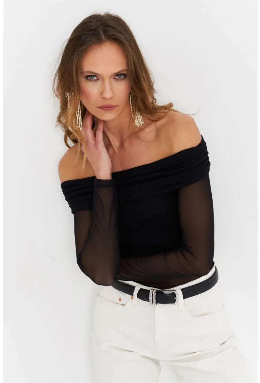 Kadın Siyah Madonna Yaka Tül Bluz MTK13241