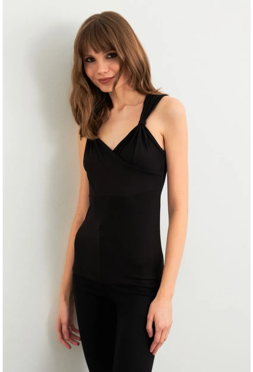 Kadın Siyah Omuz Büzgülü Kruvaze Bluz EY3039