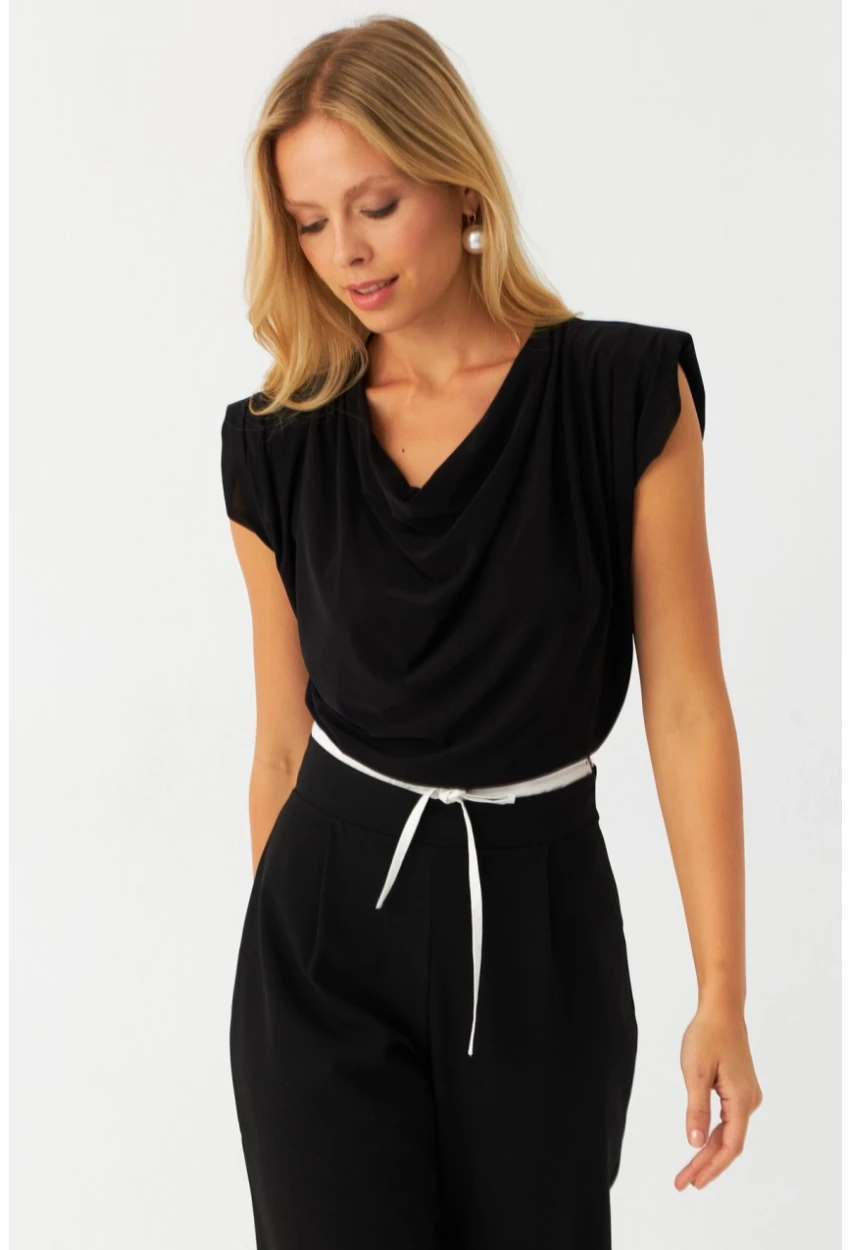 Kadın Siyah Omuzları Vatkalı Degaje Bluz ELT3234