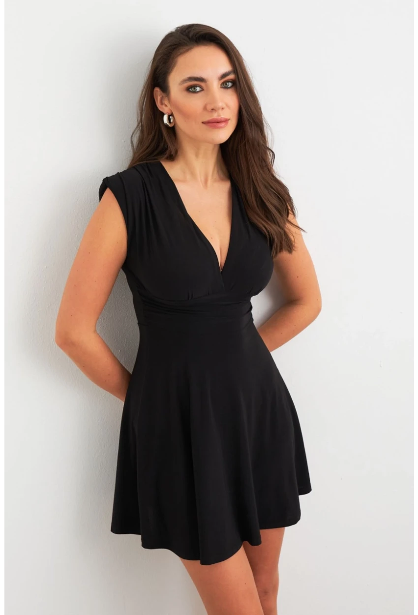 Kadın Siyah Omuzları Vatkalı Kruvaze Mini Elbise ELT3678