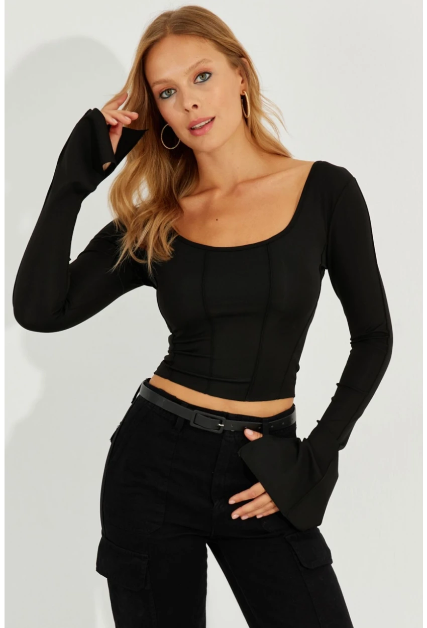 Kadın Siyah Ön Arka U Crop Bluz CG302