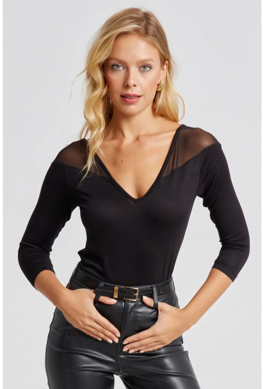 Kadın Siyah Ön Arka V Tül Detaylı Bluz Yİ2502