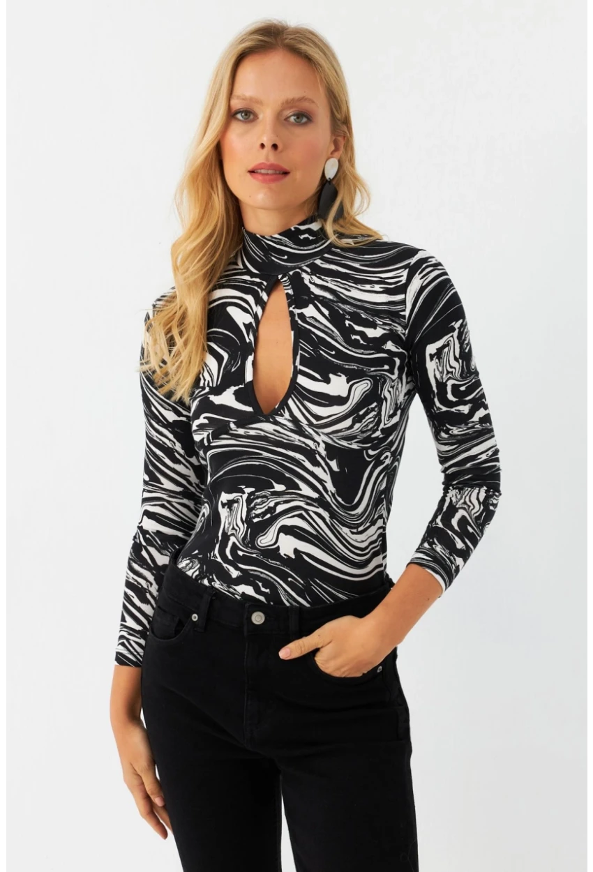 Kadın Siyah Önü Damla Desenli Bluz LPP1236