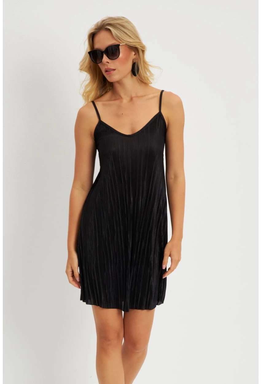 Kadın Siyah Piliseli Mini Elbise  DMR338