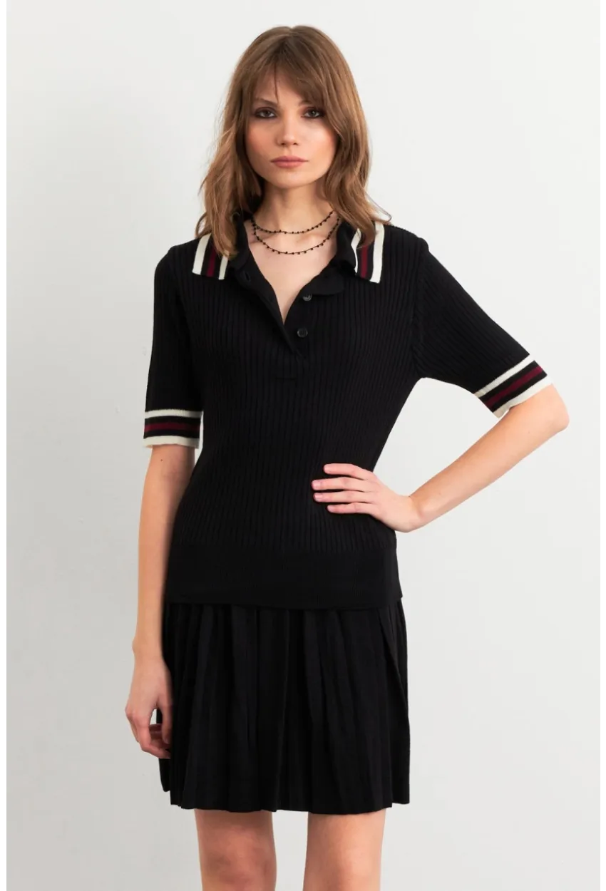 Kadın Siyah Polo Yaka Etekli Takım SF2558