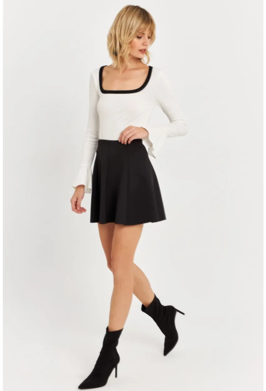 Kadın Siyah Scuba Pilili Mini Etek DAF3204