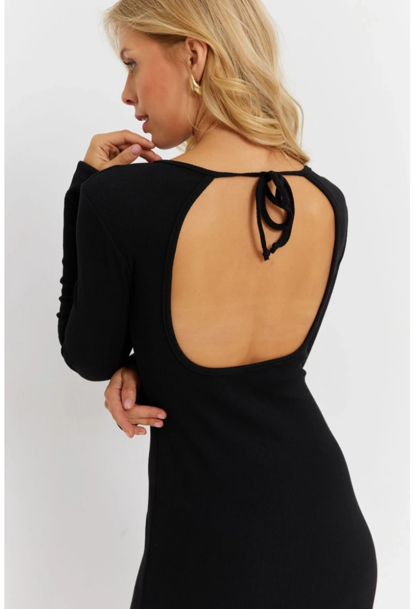 Kadın Siyah Sırt Pencereli Yırtmaçlı Kaşkorse Midi Elbise EY2874