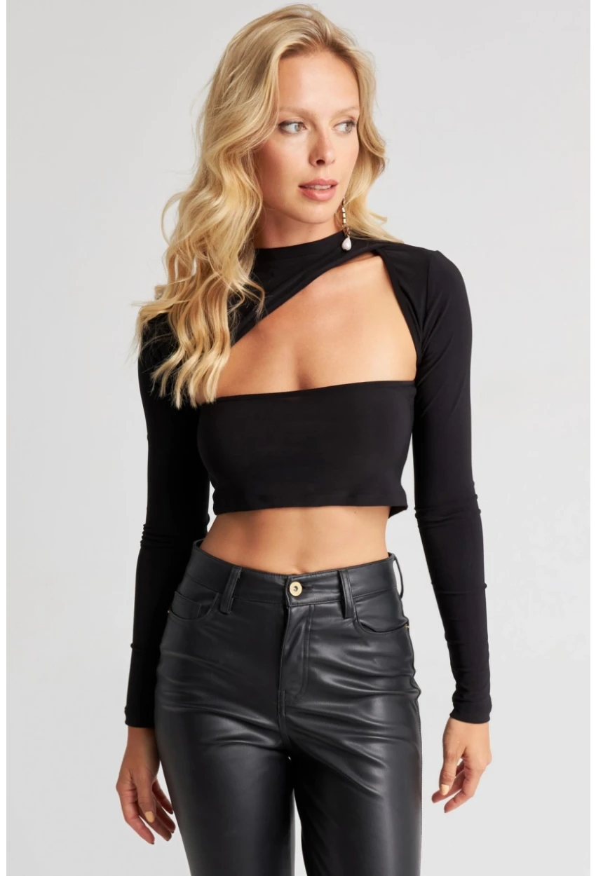 Kadın Siyah Sırtı Açık Bluz B2943