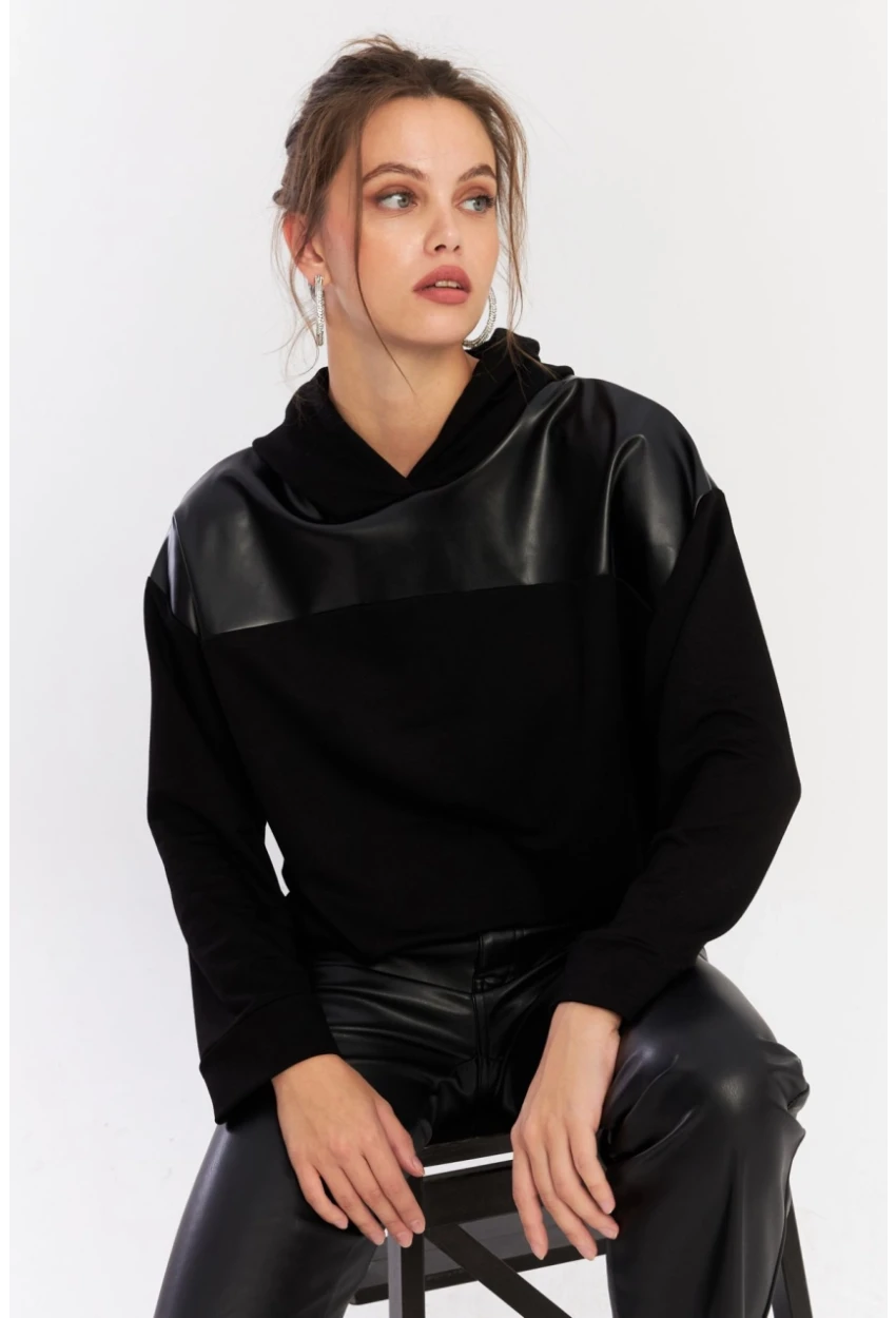 Kadın Siyah Suni Deri Bloklu Kapüşonlu Sweatshirt ST838
