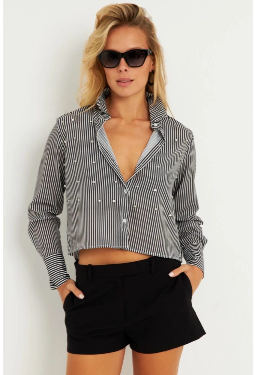 Kadın Siyah Taşlı Çizgili Kısa Gömlek ZER407