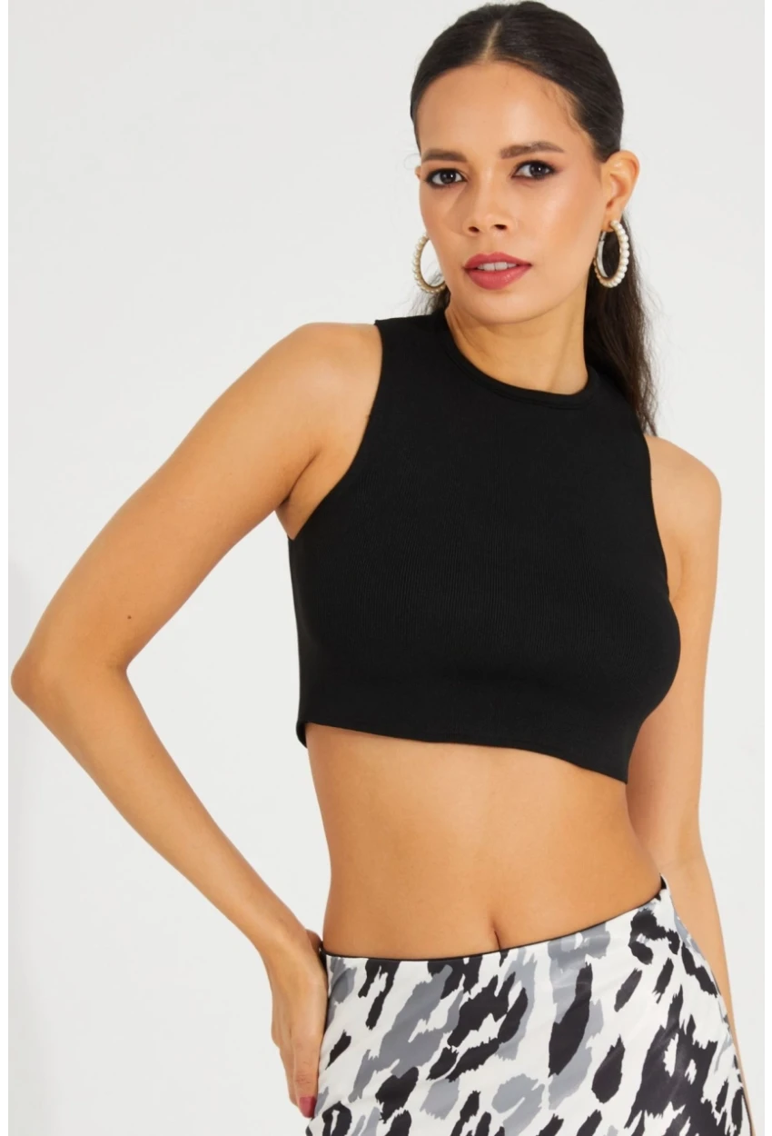 Kadın Siyah Triko Crop Triko Bluz KZ2447