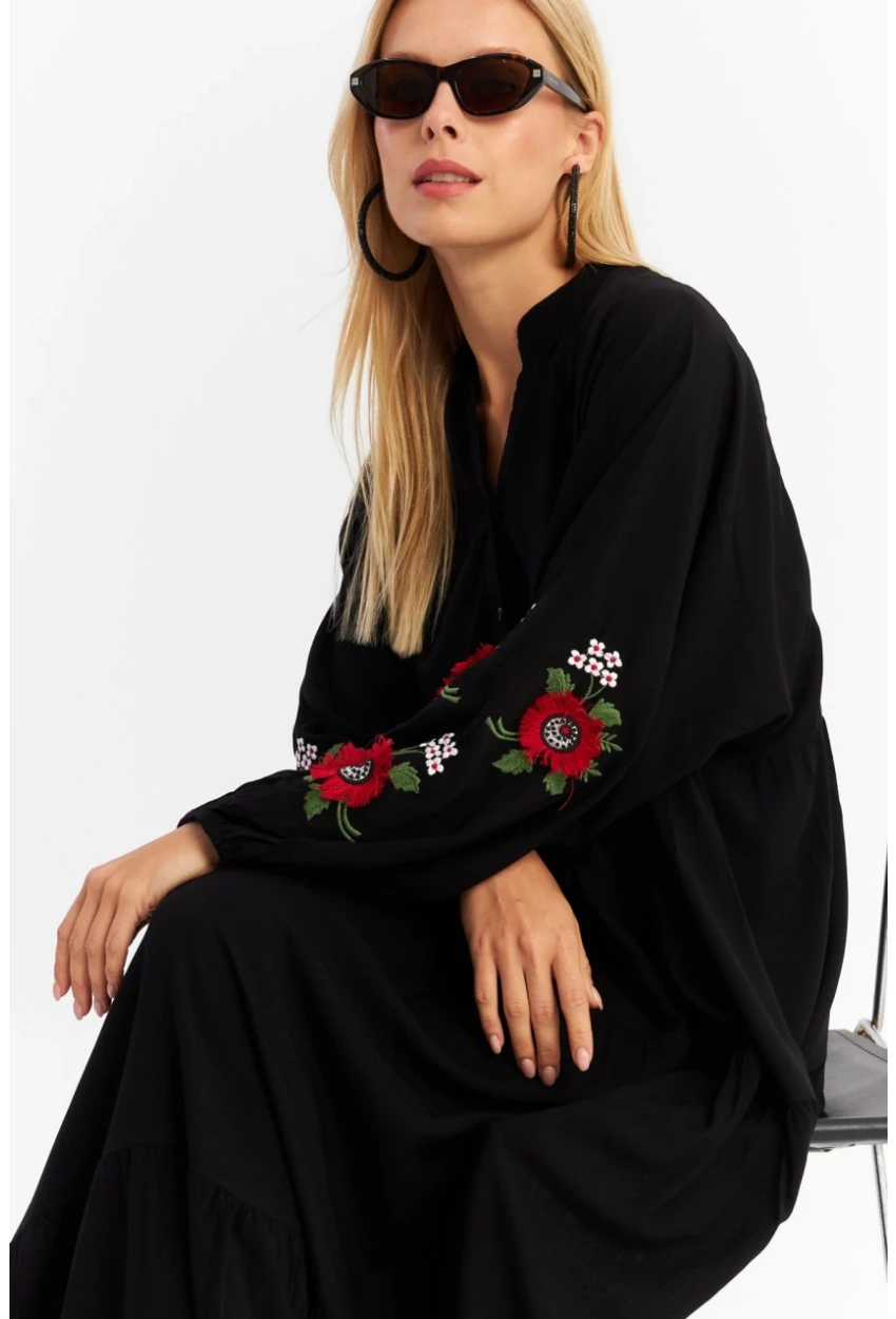 Kadın Siyah Volanlı Maxi Elbise MALO9